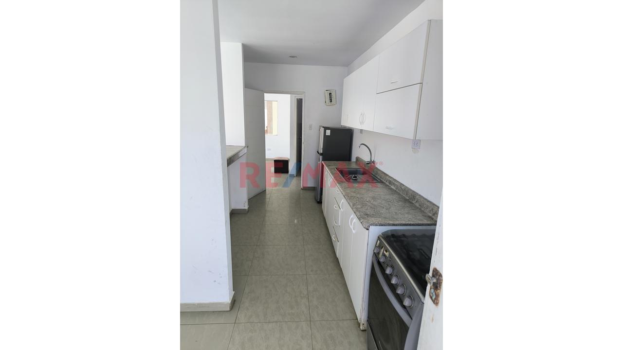 Venta De Casa Ubicado A 01 Cuadra De La Playa - 10