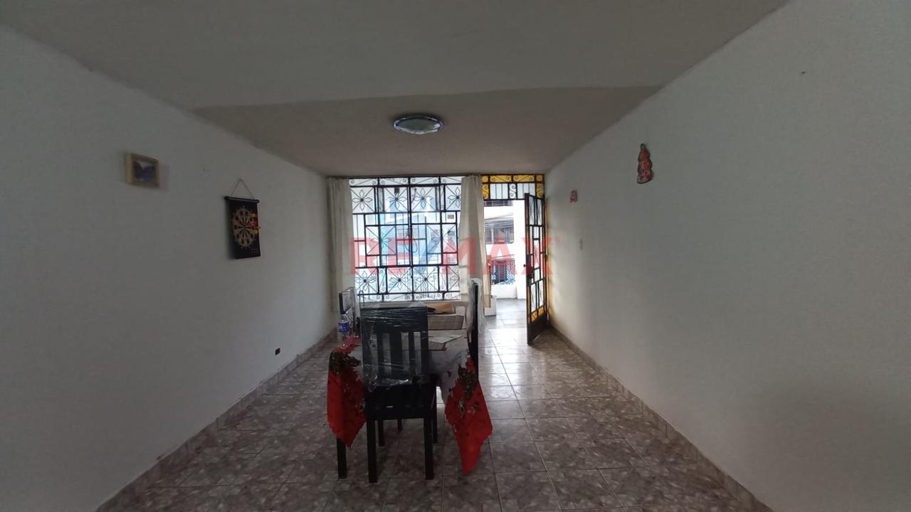 Se Vende Casa De 3 Pisos En Av. Modelo - 140 M2 - 2