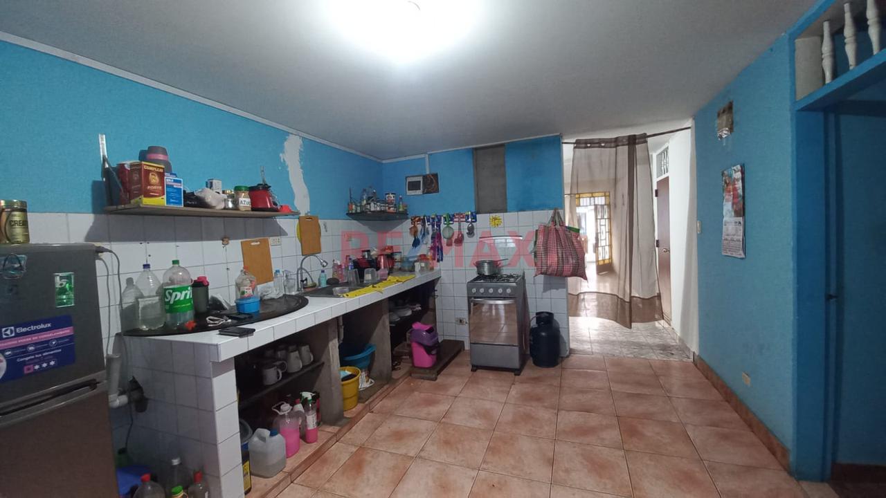 Se Vende Casa De 3 Pisos En Av. Modelo - 140 M2 - 9