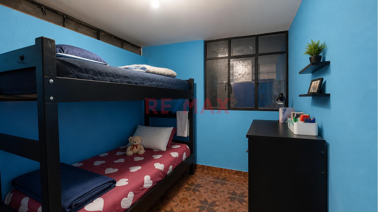 Se Vende Casa De 3 Pisos En Av. Modelo - 140 M2 - 5