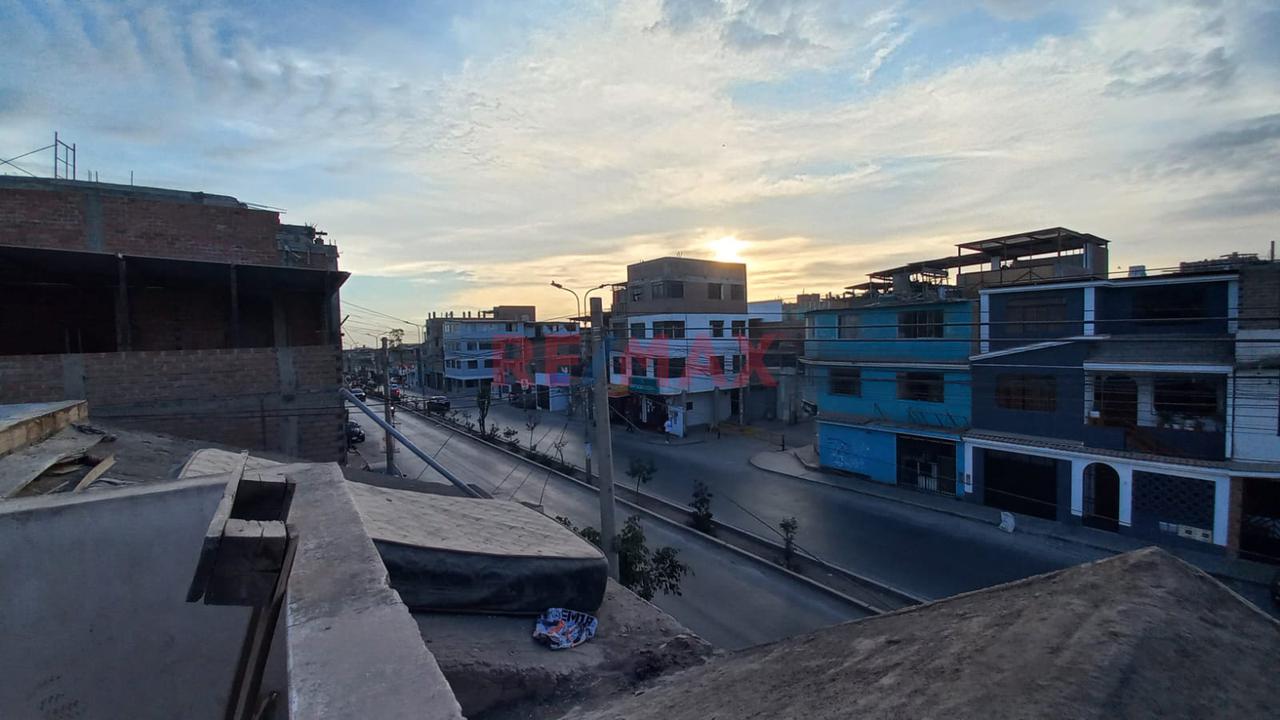 Se Vende Casa De 3 Pisos En Av. Modelo - 140 M2 - 14