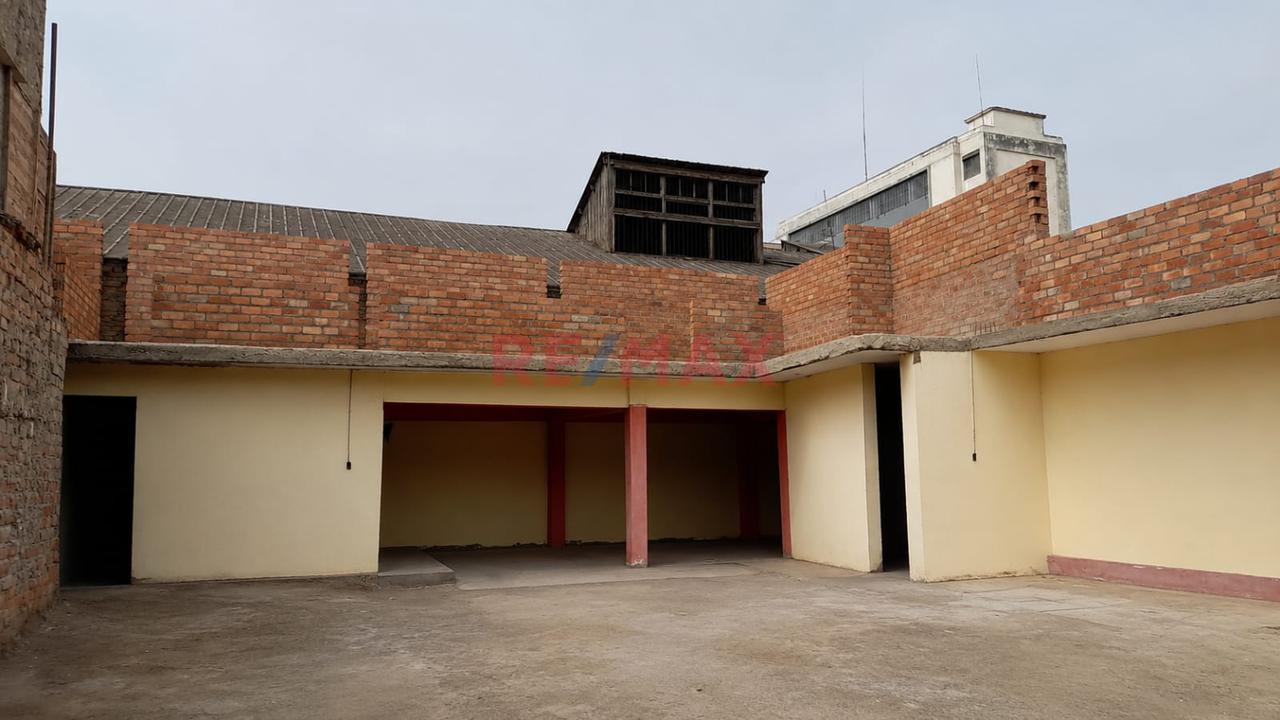 Se Vende Local Comercial En El Callao Excelente Ubicacion - 6