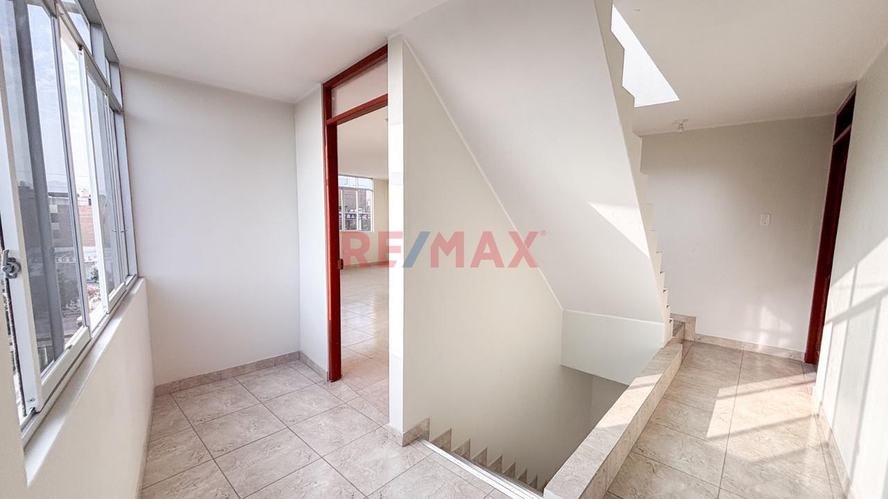 Venta De Departamento En Smp — foto 2