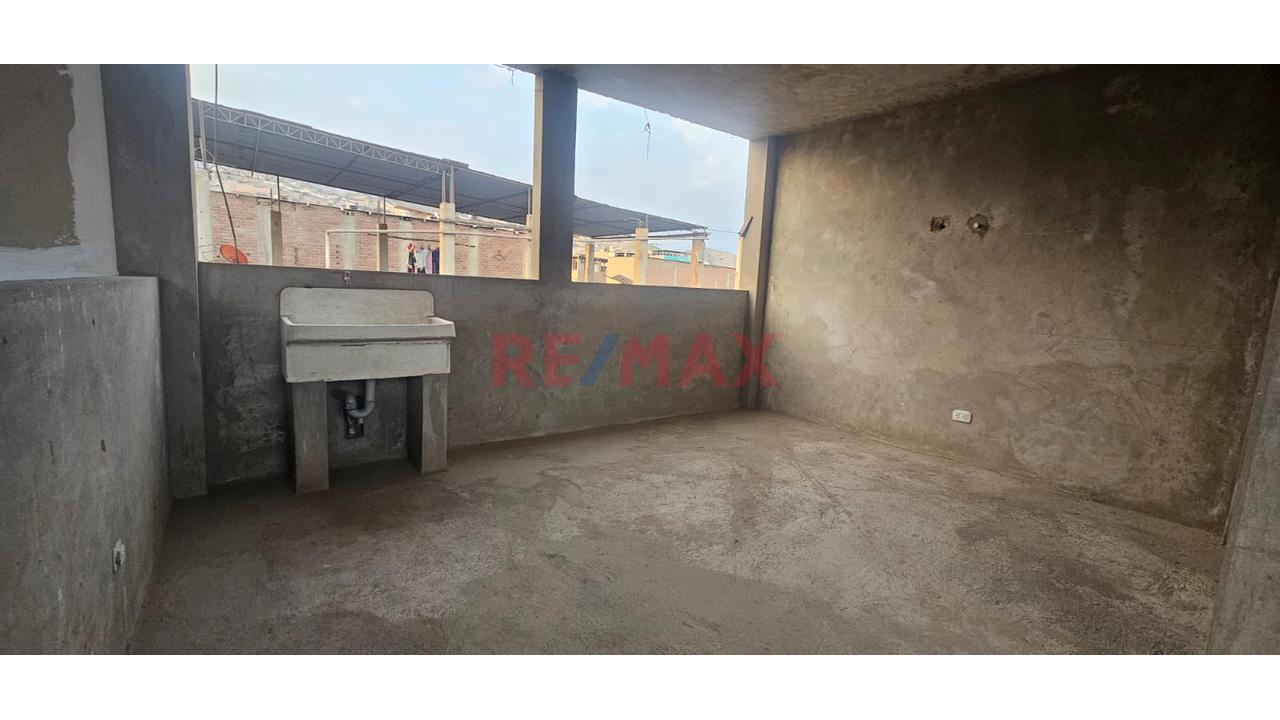Vendo Casa De 3 Pisos En Pachacamac - 21