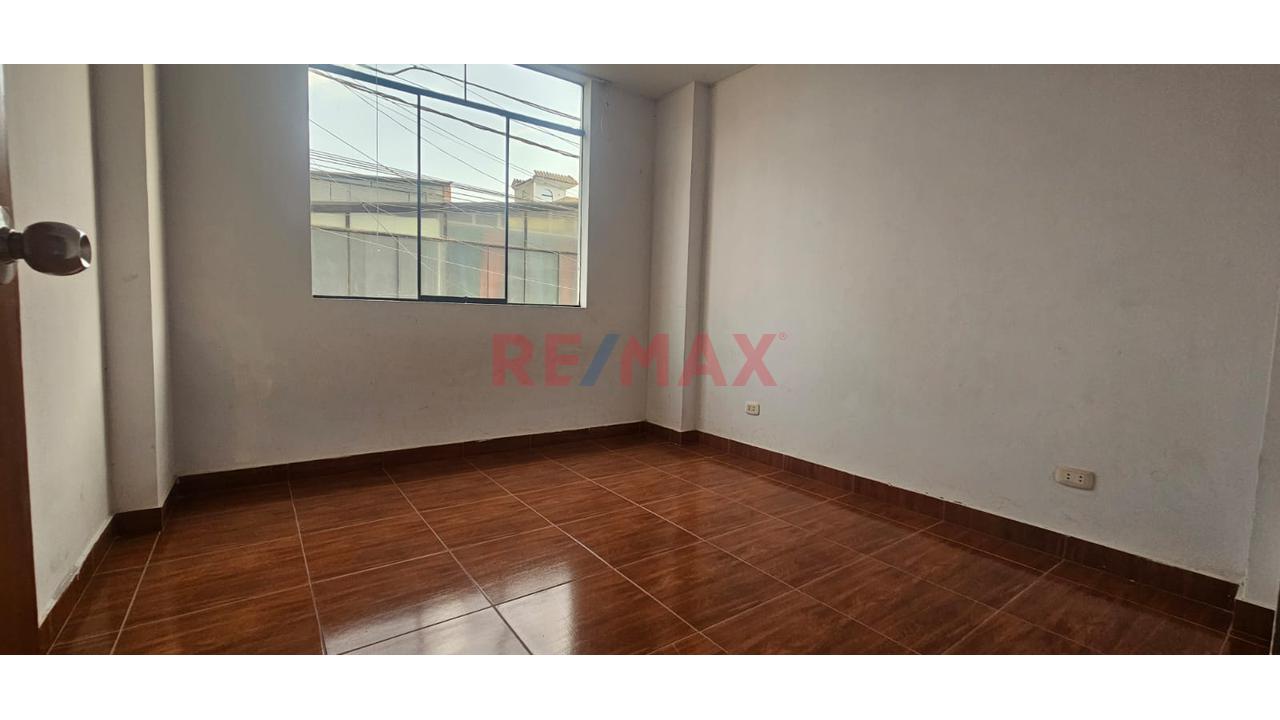 Vendo Casa De 3 Pisos En Pachacamac - 11