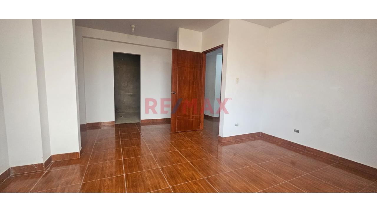 Vendo Casa De 3 Pisos En Pachacamac - 14