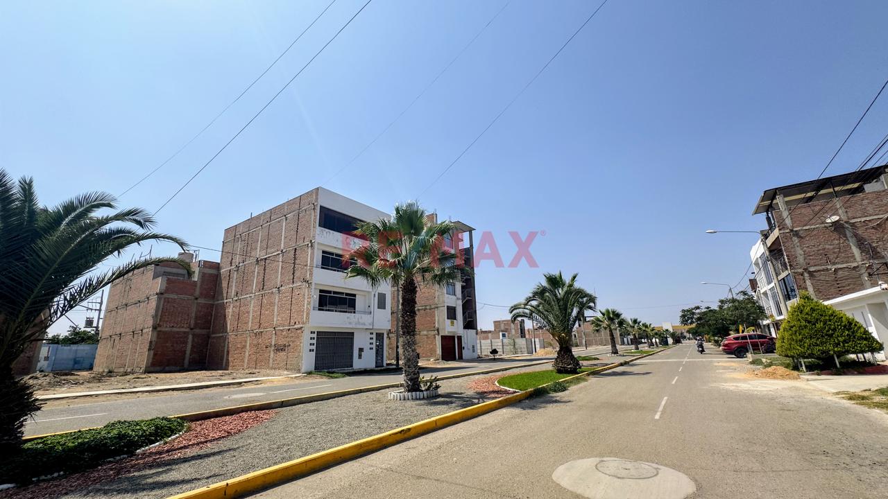 Terreno Frente A Parque En La Urb. La Ensenada Etapa I - Pimentel — foto 11