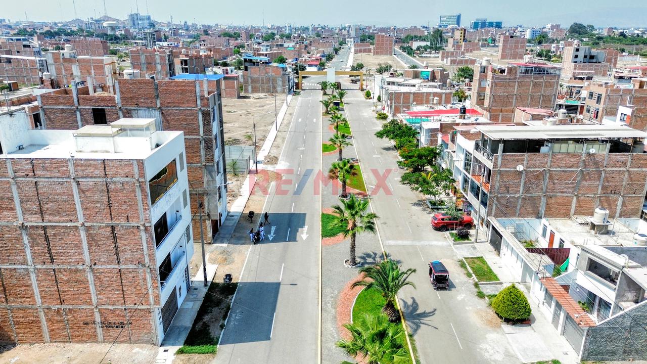 Terreno Frente A Parque En La Urb. La Ensenada Etapa I - Pimentel — foto 7