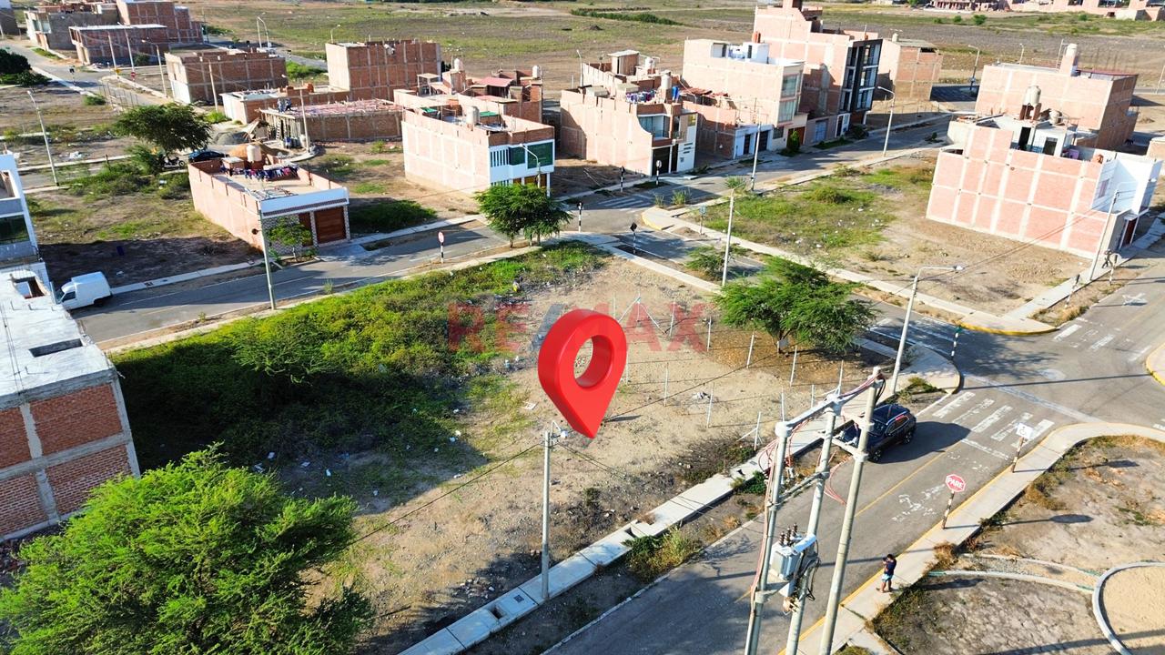 Terreno Frente A Parque En La Urb. La Ensenada Etapa I - Pimentel — foto 6