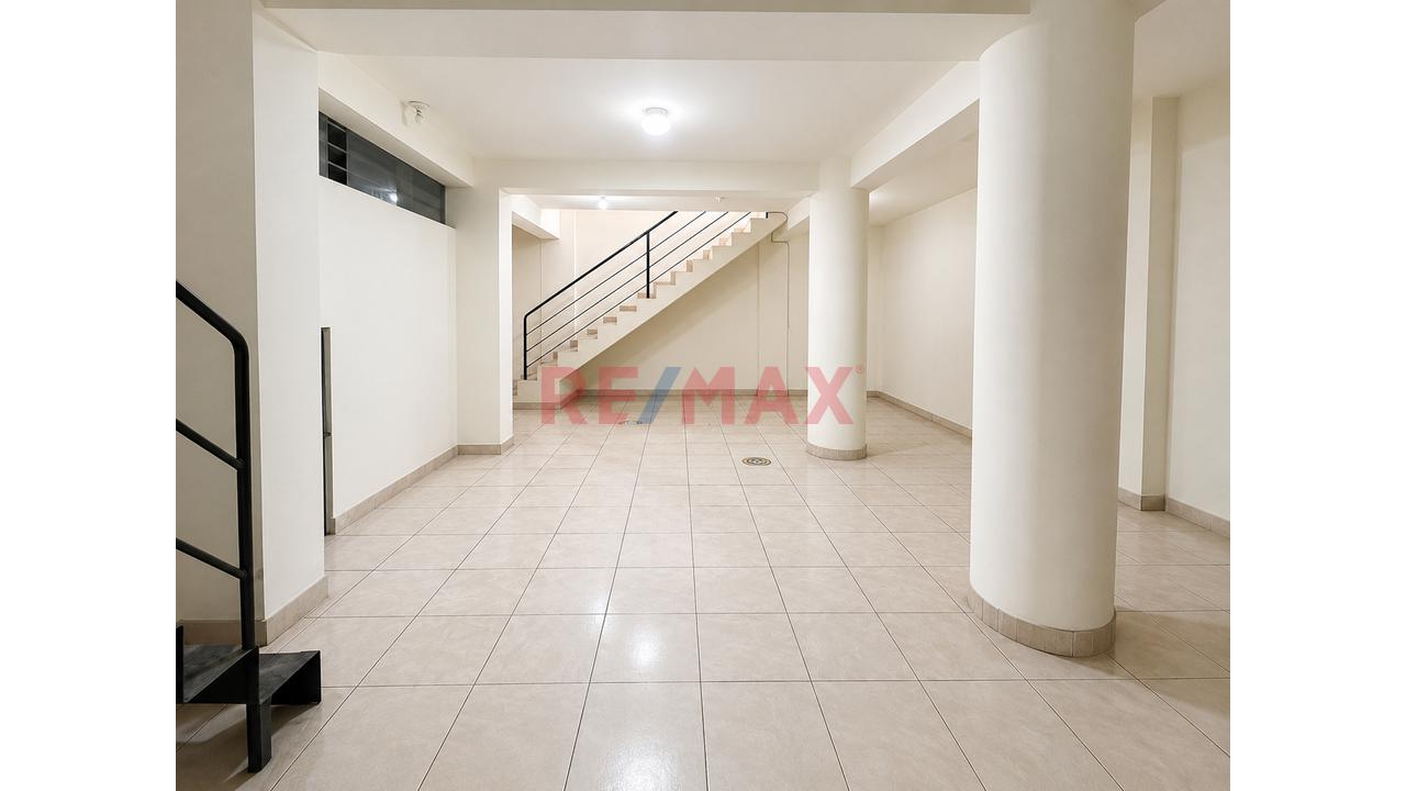 🚨 ¡Alquila Tu Espacio Comercial En Una Zona Estratégica De Cusco! 🚨 - 3
