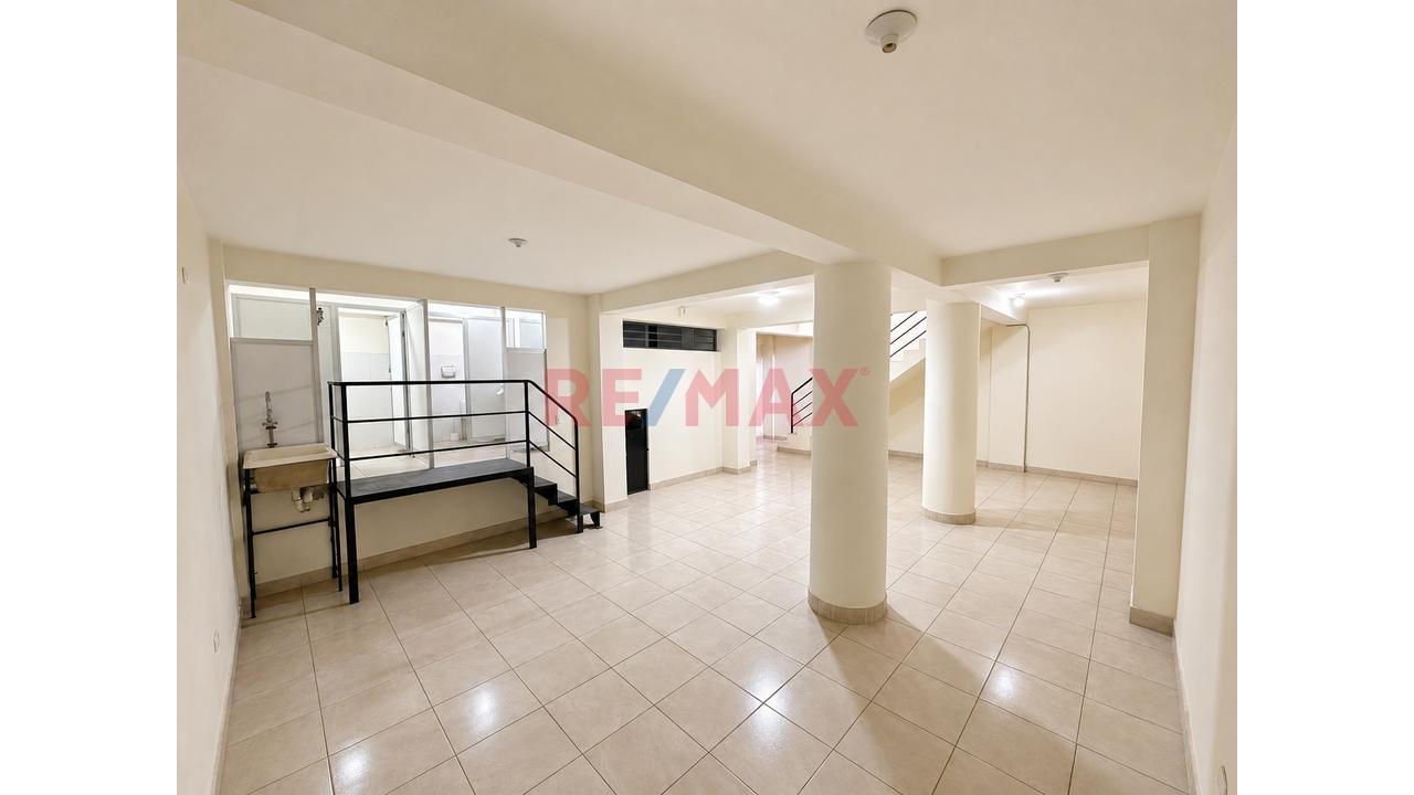 🚨 ¡Alquila Tu Espacio Comercial En Una Zona Estratégica De Cusco! 🚨 - 1