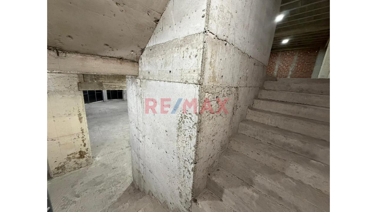 Se Vende Edificio Multifuncional De 10 Pisos — foto 10