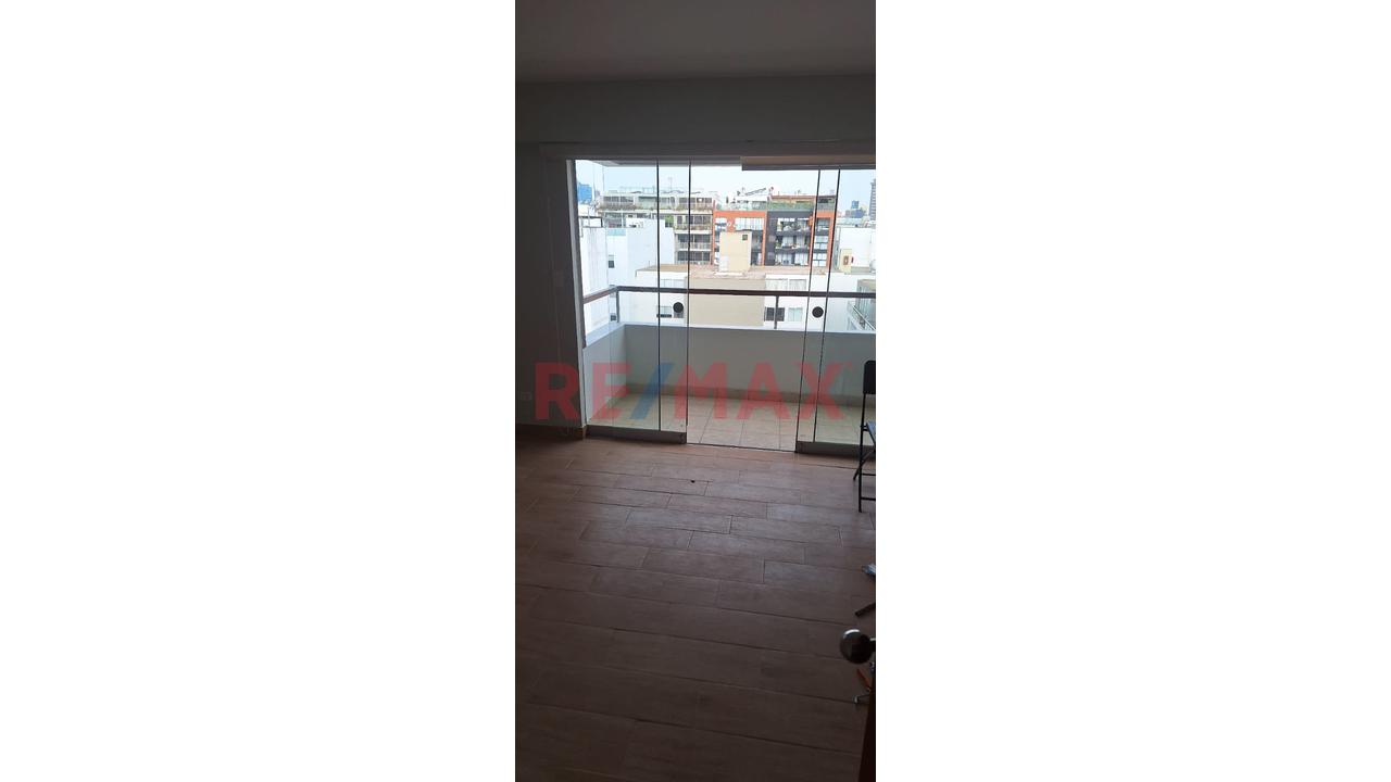 Vive Con Estilo En El Corazón De Miraflores — foto 11