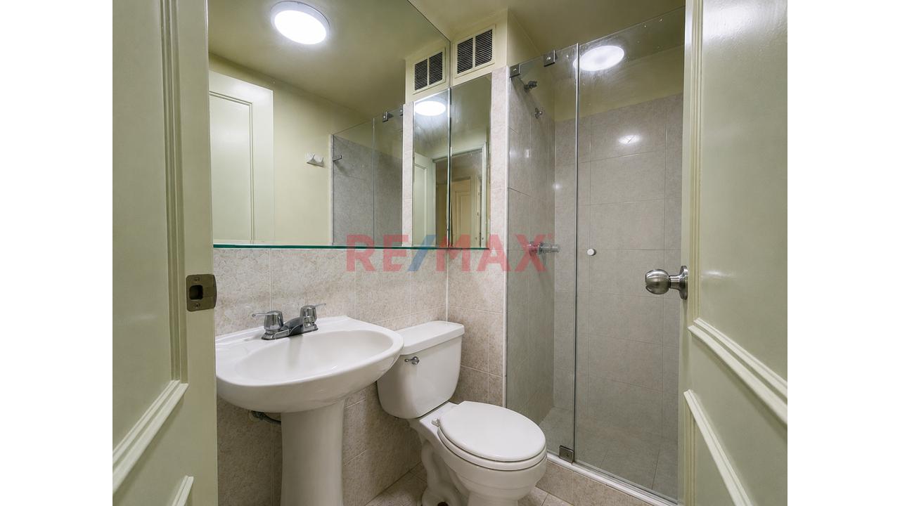 Departamento En Venta En Surquillo Con 3 Dormitorios Cerca De Miraflores Y San Isidro — foto 13