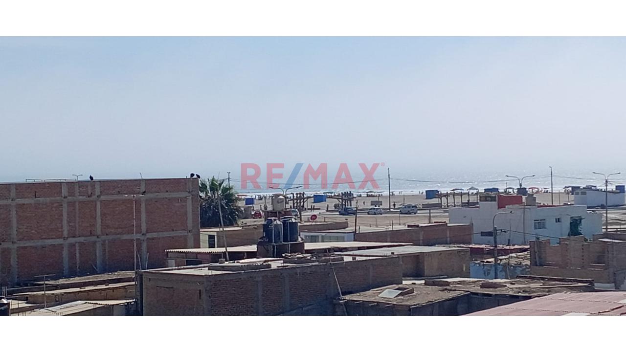 Alquiler De Amplio Departamento En Puerto Eten, Cerca A La Playa - 13