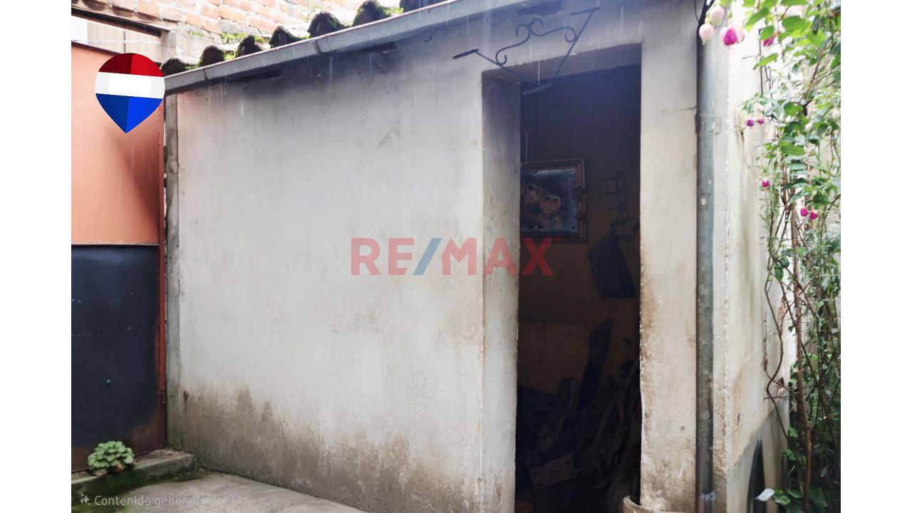 🚨🏡 ¡Oportunidad Única De Inversión! Se Vende Hermosa Casa En San Carlos – Altura De La Cuadra 10 De La Av. San Carlos 🔥 - 5