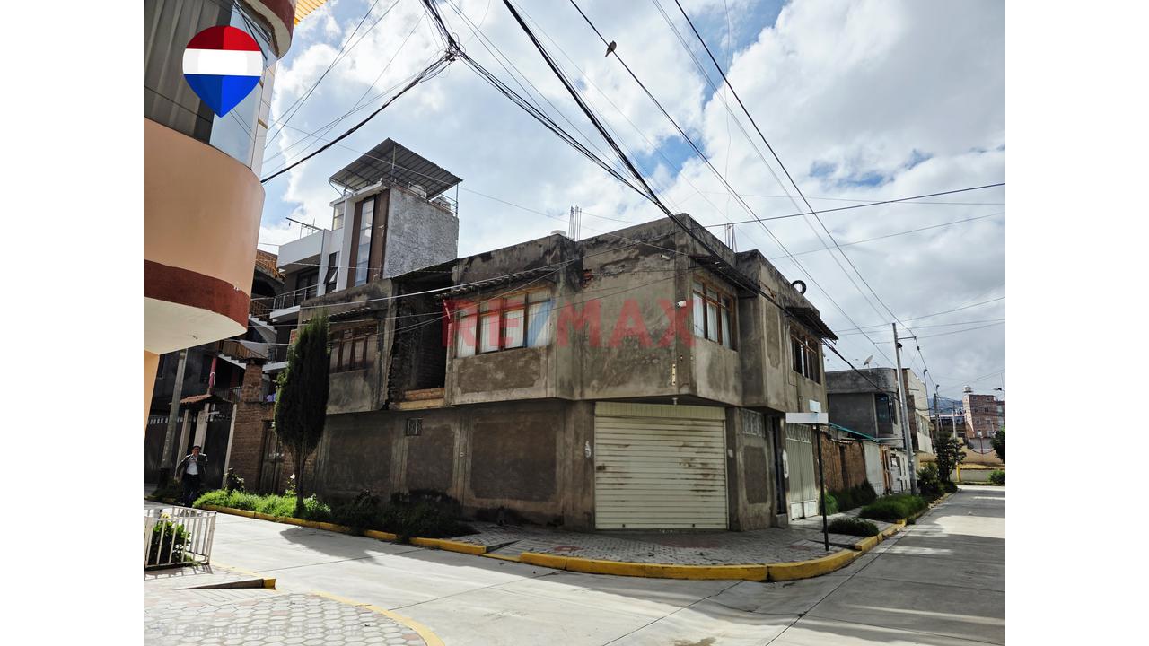 🚨🏡 ¡Oportunidad Única De Inversión! Se Vende Hermosa Casa En San Carlos – Altura De La Cuadra 10 De La Av. San Carlos 🔥 - 3