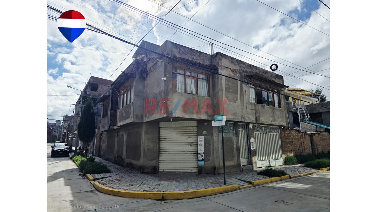 🚨🏡 ¡Oportunidad Única De Inversión! Se Vende Hermosa Casa En San Carlos – Altura De La Cuadra 10 De La Av. San Carlos 🔥 - 1