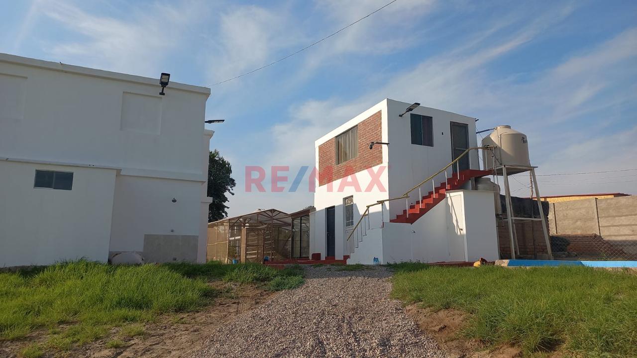 Casa De Campo - Playa En Venta  Se Vende Como Terreno - 4