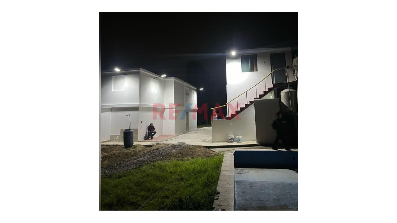 Casa De Campo - Playa En Venta  Se Vende Como Terreno - 3