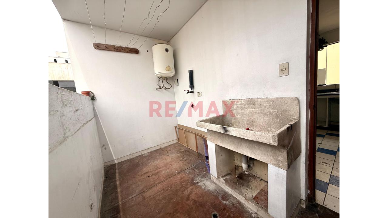 Vendo Amplio De 101M² Departamento En San Miguel — foto 14