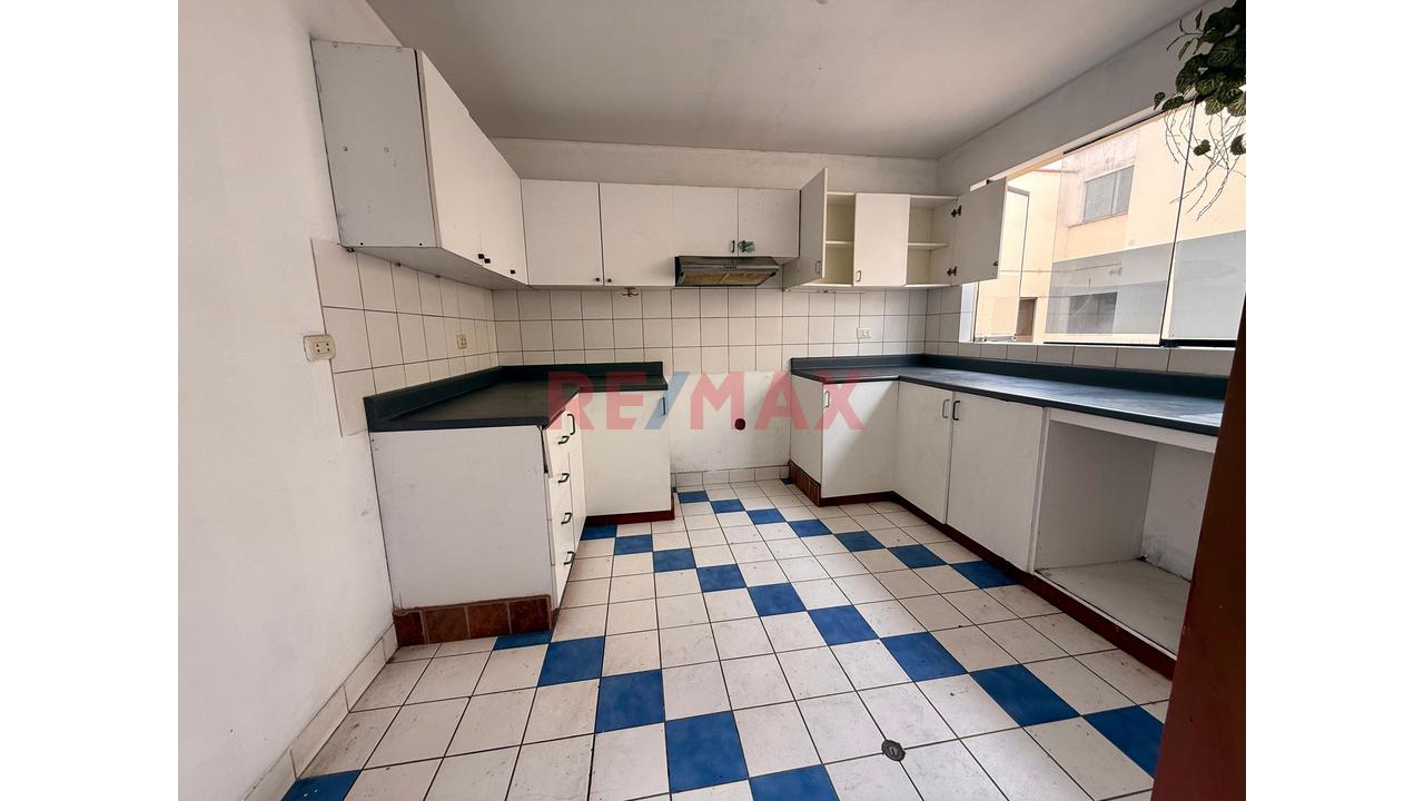 Vendo Amplio De 101M² Departamento En San Miguel — foto 6