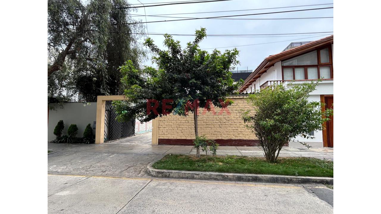 Vendo Terreno A Pasos Del Golf San Isidro - 1