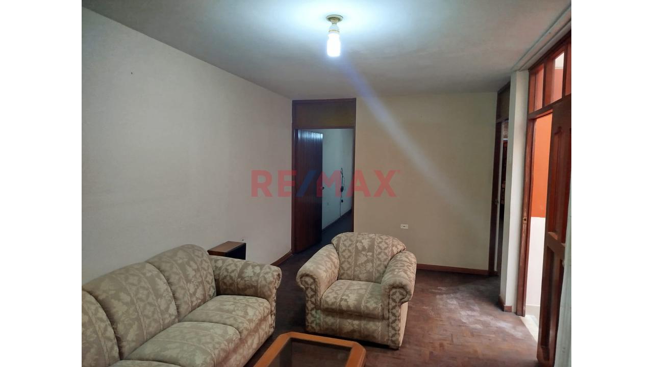 Casa En Venta - Urb. Latina - Chiclayo - 14