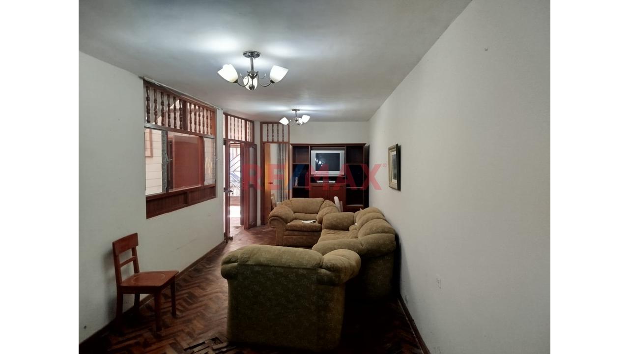 Casa En Venta - Urb. Latina - Chiclayo - 3