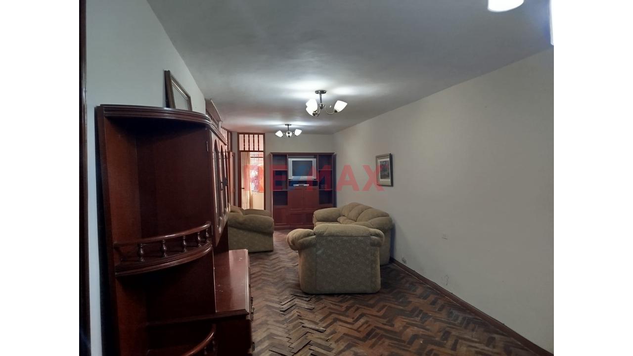 Casa En Venta - Urb. Latina - Chiclayo - 6