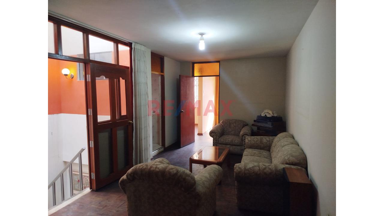 Casa En Venta - Urb. Latina - Chiclayo - 13