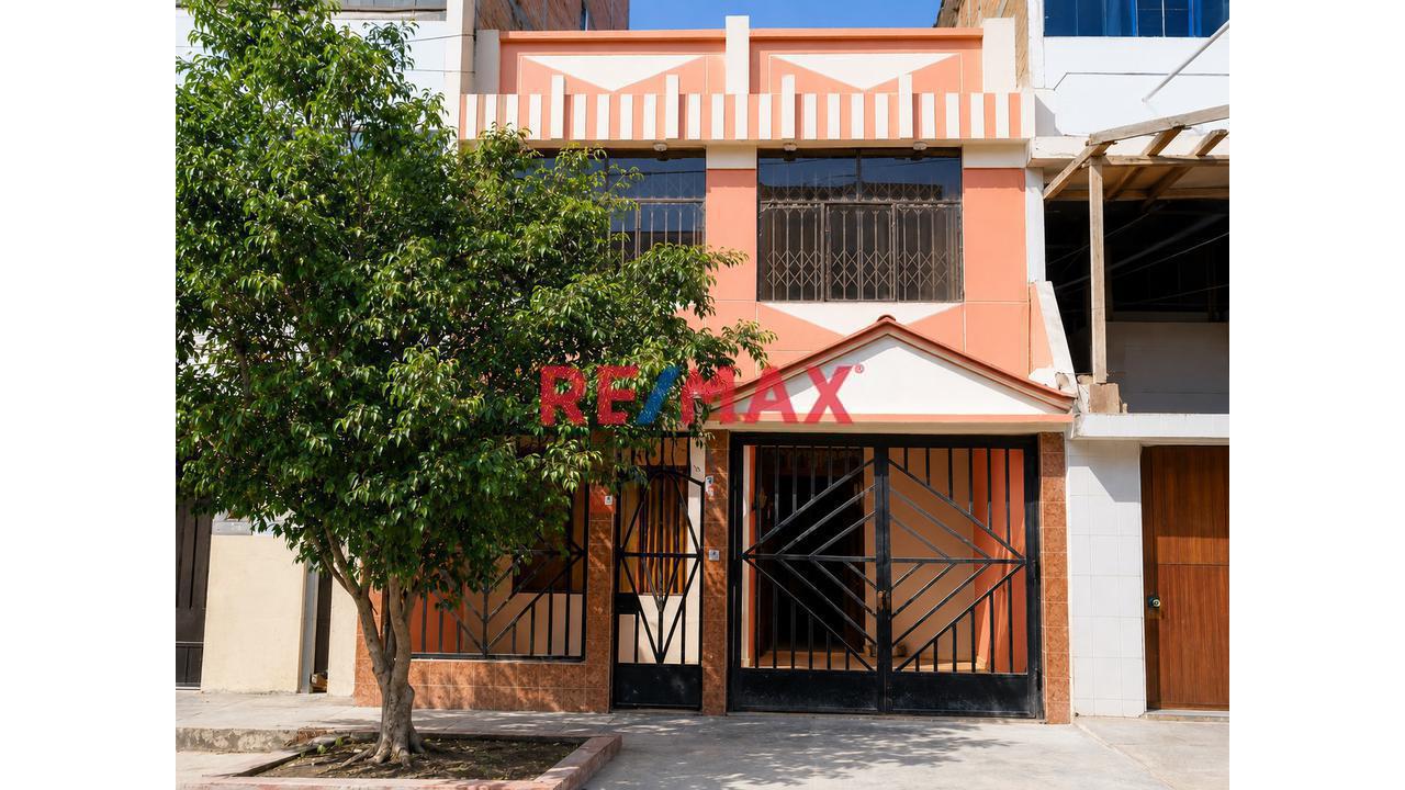 Casa En Venta - Urb. Latina - Chiclayo