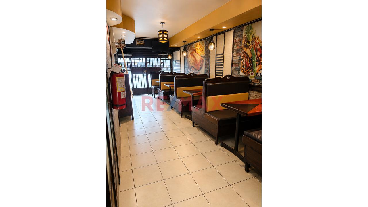 Alquilo Local Comercial De 3 Pisos Listo Para Negocio — foto 5