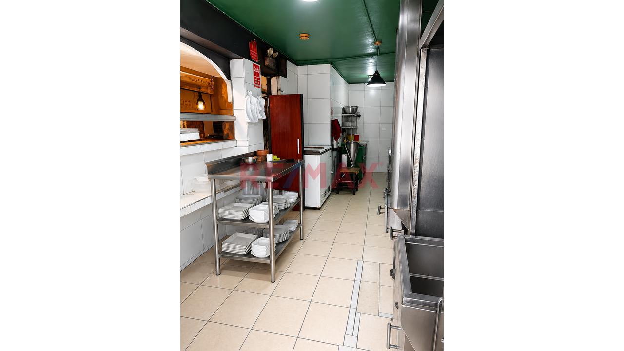 Alquilo Local Comercial De 3 Pisos Listo Para Negocio — foto 7