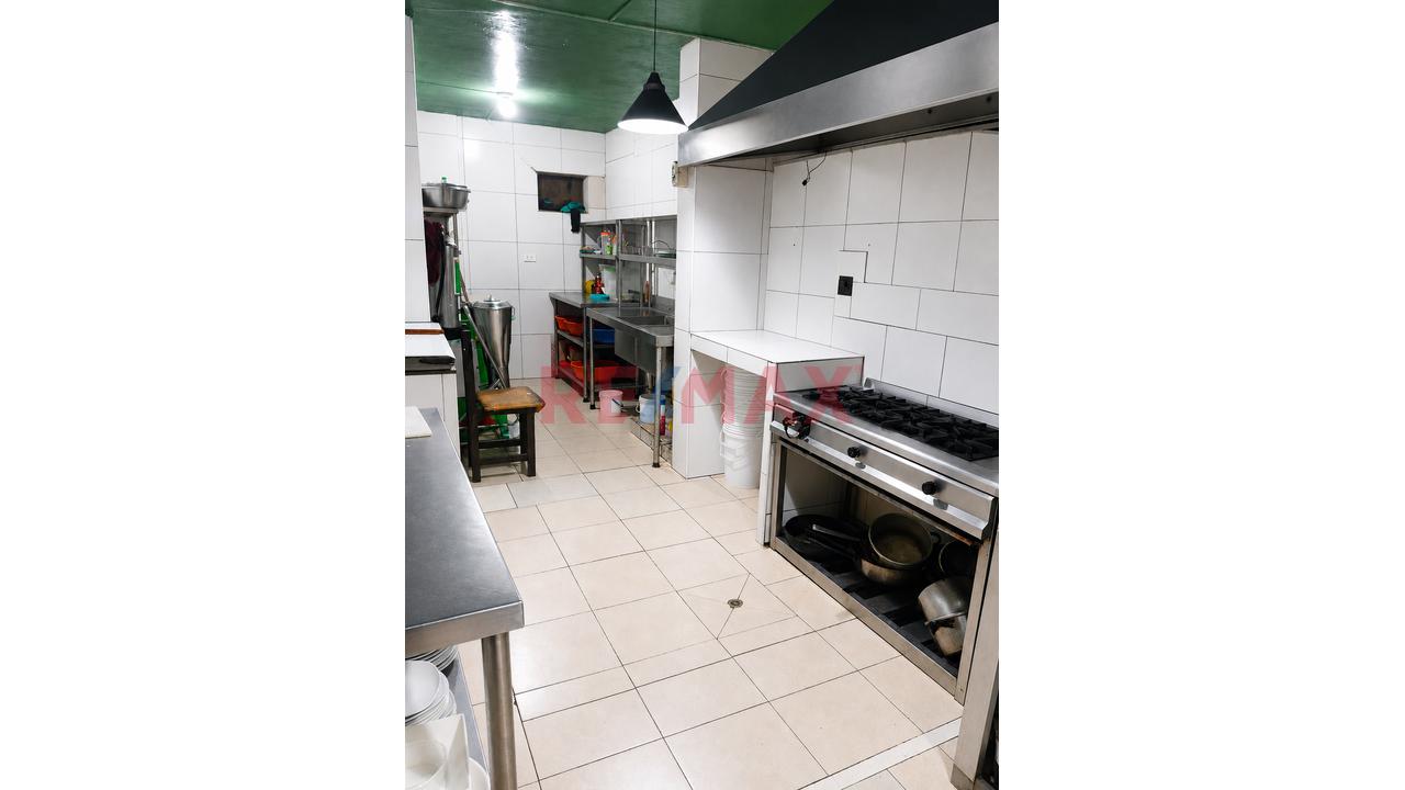 Alquilo Local Comercial De 3 Pisos Listo Para Negocio — foto 8