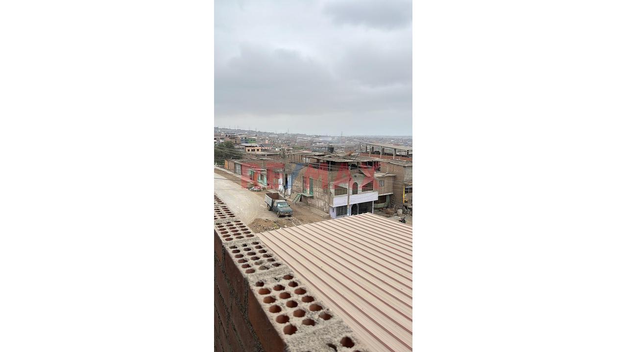 Casa En Venta En Villa María Del Triunfo - 9
