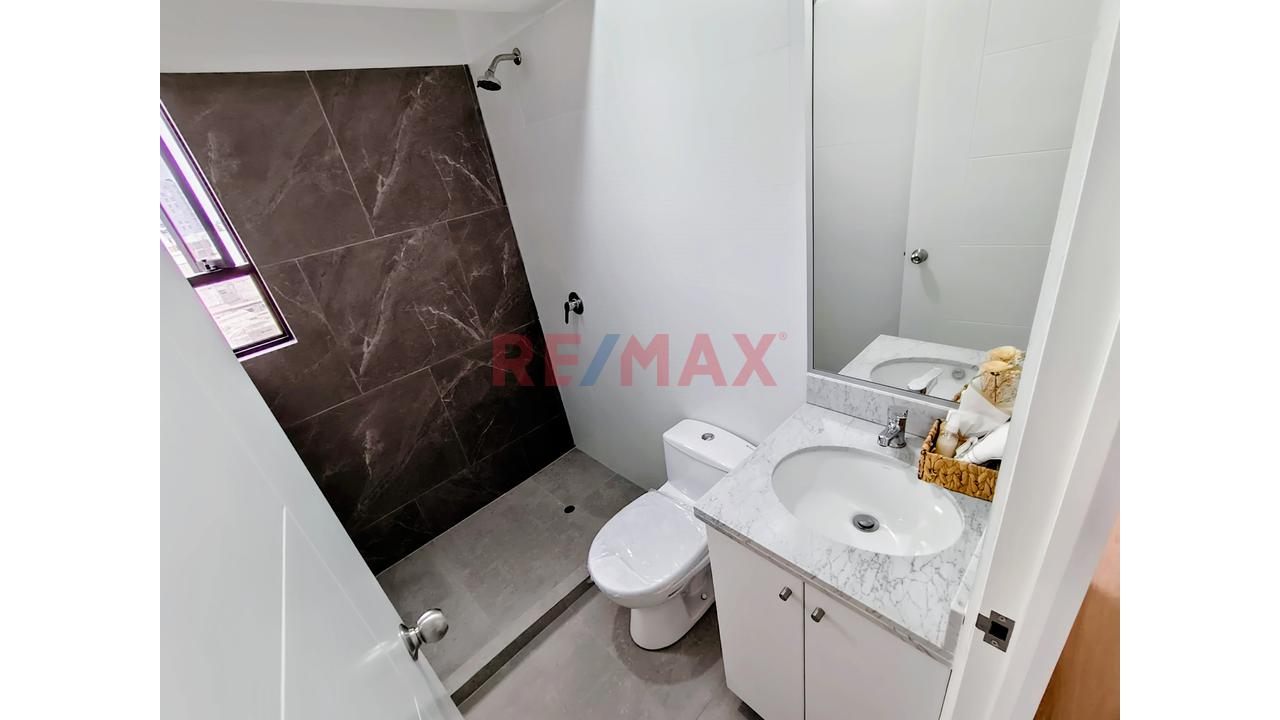 Venta De Departamento Duplex De Estreno Con Terraza Y Cochera En San Miguel - 11