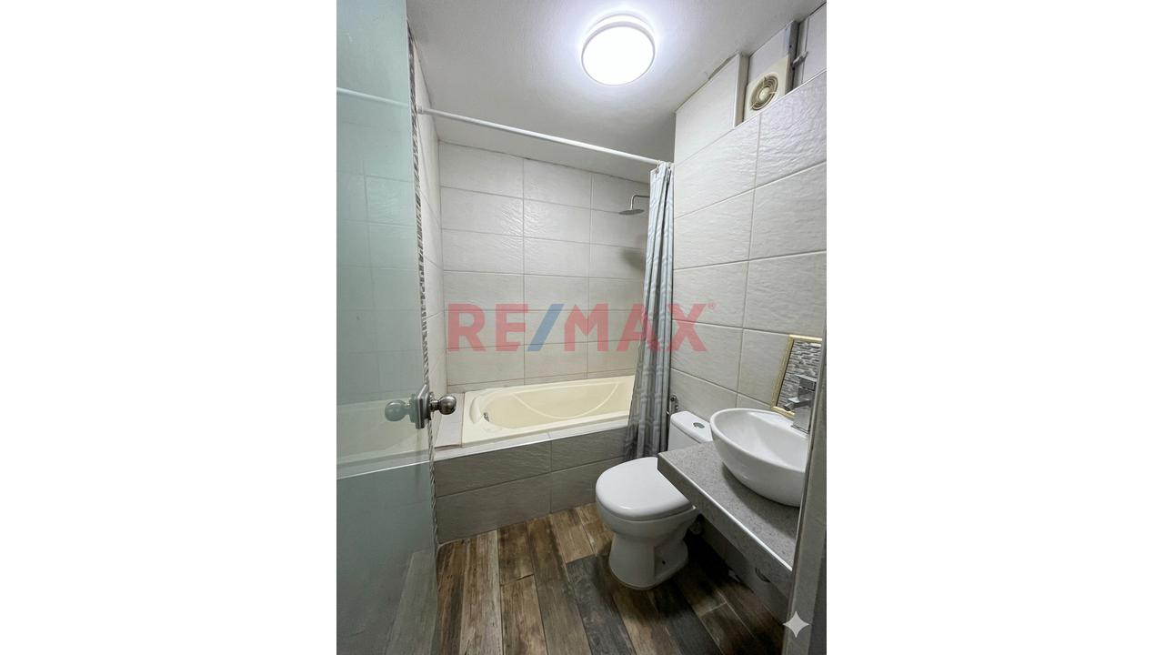 Venta De Departamento En  Jirón Los Tumbos, Urb Previ-Bocanegra — foto 10