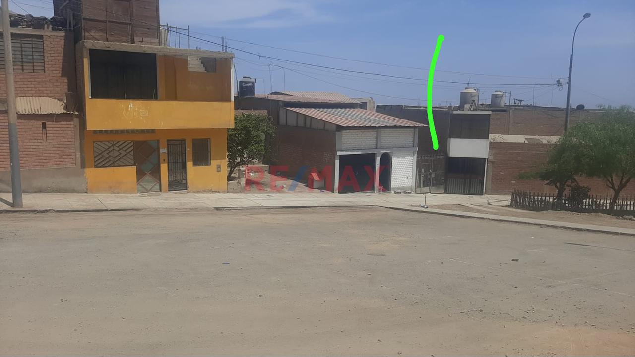 Casa En Venta Como Terreno En Ventanilla De 91 M² Con Gran Potencial De Inversión - 9