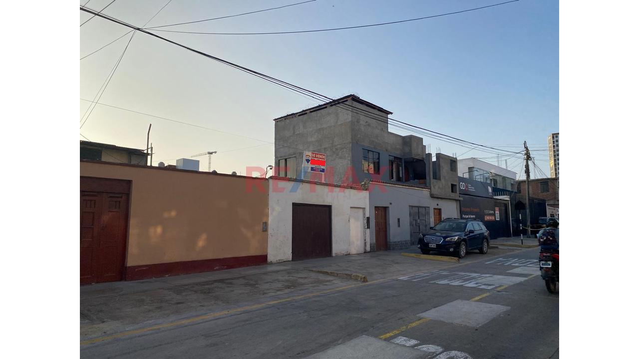 📍 Venta De Terreno De 300 M² En La Urbanización San Miguelito – San Miguel. - 5