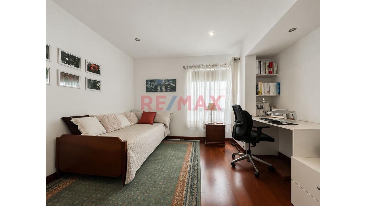 Se Vende Lindo Departamento Duplex Con Terraza En Chacarilla - Cal Monte Carmelo — foto 9