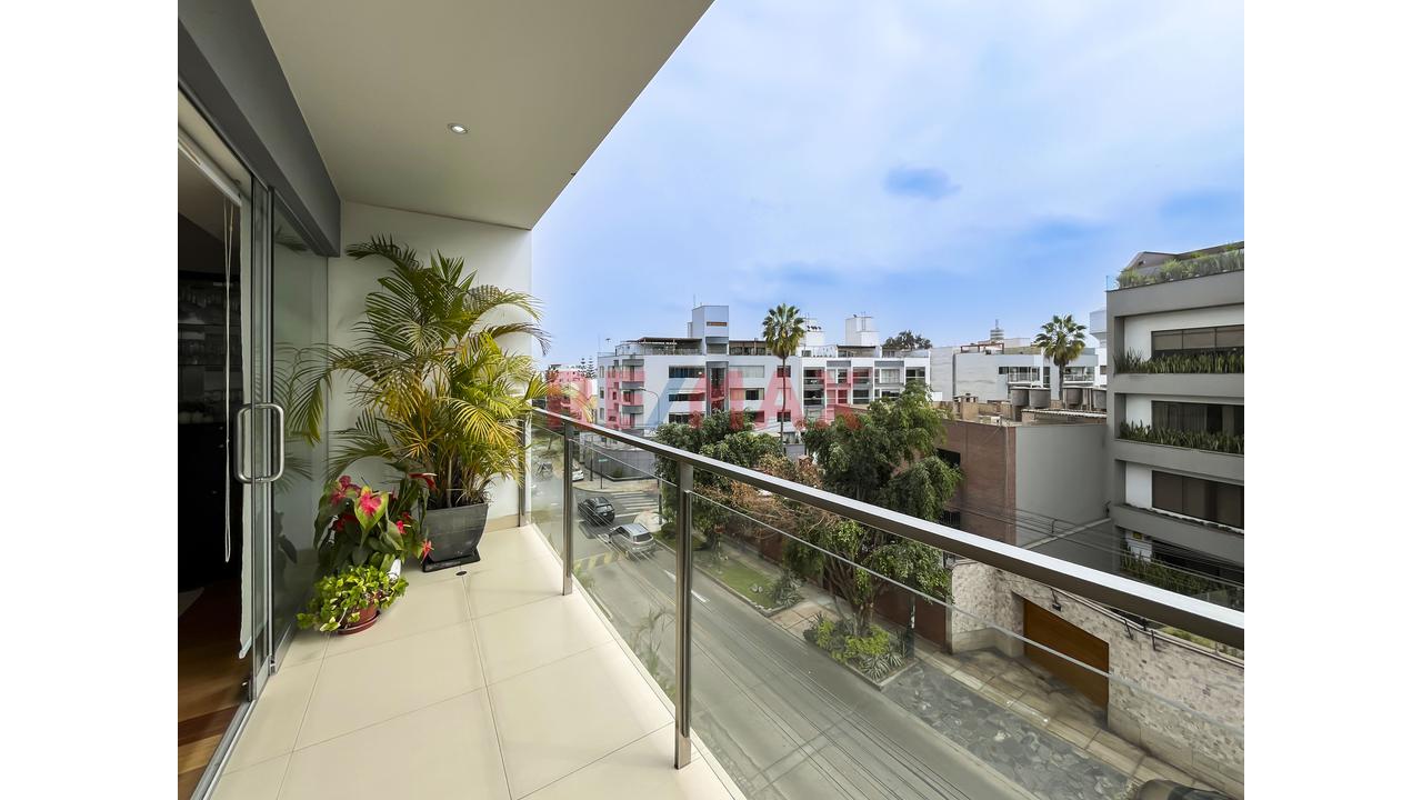 Se Vende Lindo Departamento Duplex Con Terraza En Chacarilla - Cal Monte Carmelo — foto 7