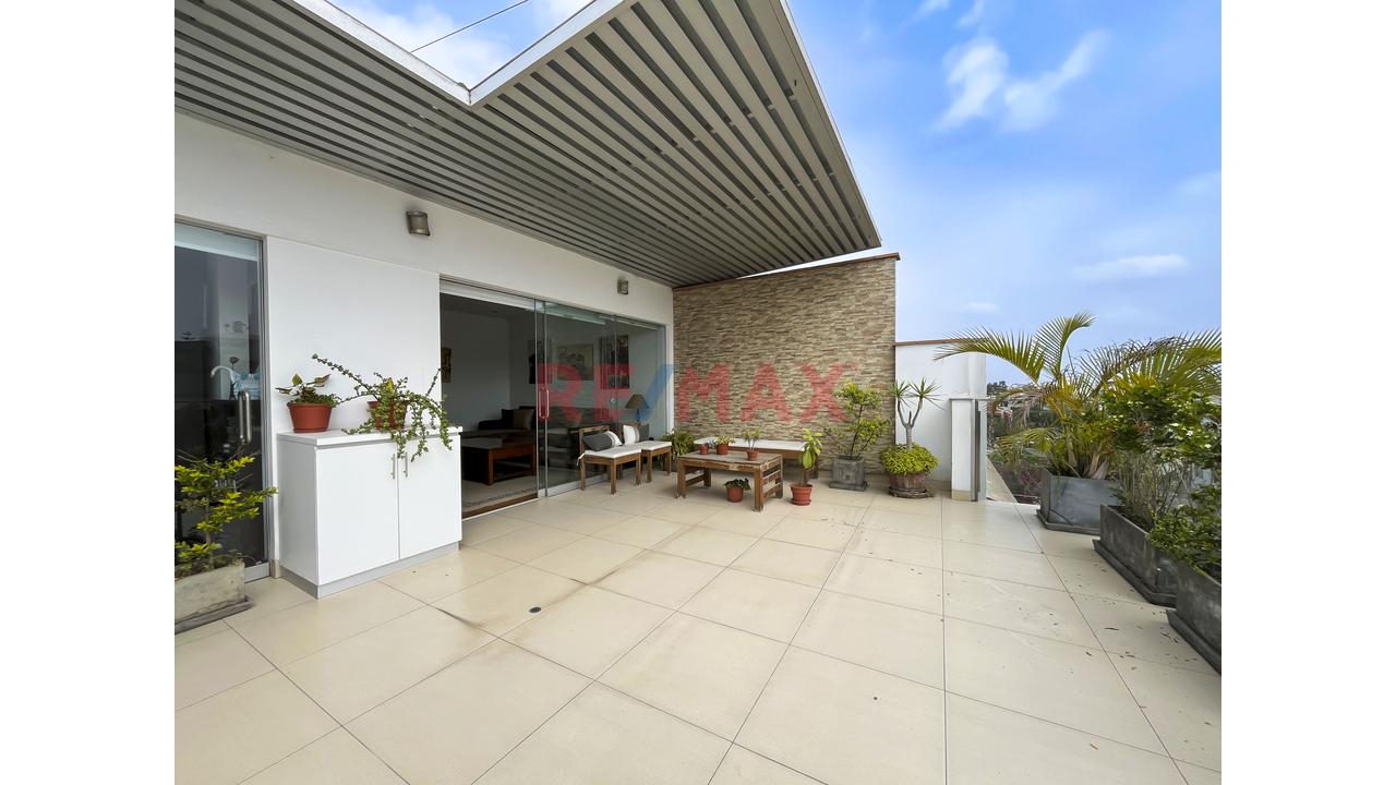 Se Vende Lindo Departamento Duplex Con Terraza En Chacarilla - Cal Monte Carmelo — foto 14