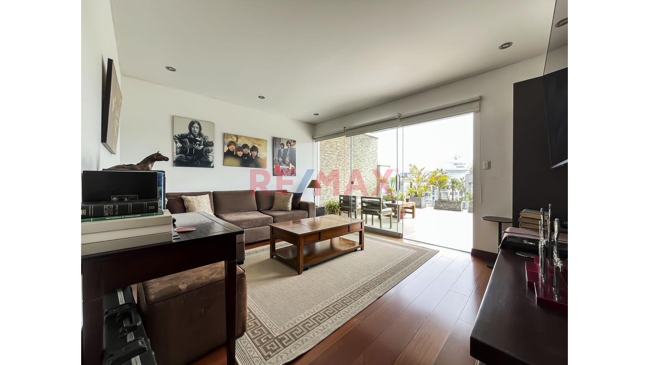 Se Vende Lindo Departamento Duplex Con Terraza En Chacarilla - Cal Monte Carmelo — foto 12