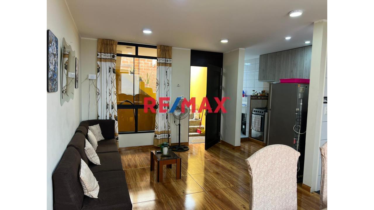 🏡✨ Alquiler De Amplio Departamento Amoblado En San Martín De Porres ✨🏡