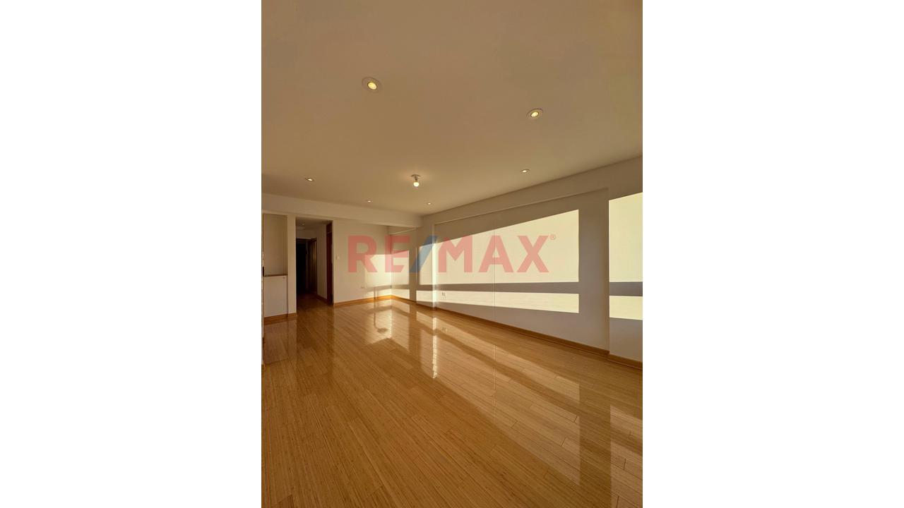 Departamento Frente A Parque – Magisterio - 2