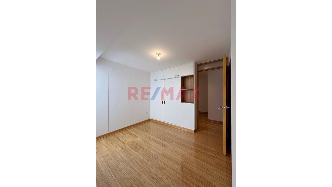 Departamento Frente A Parque – Magisterio - 10