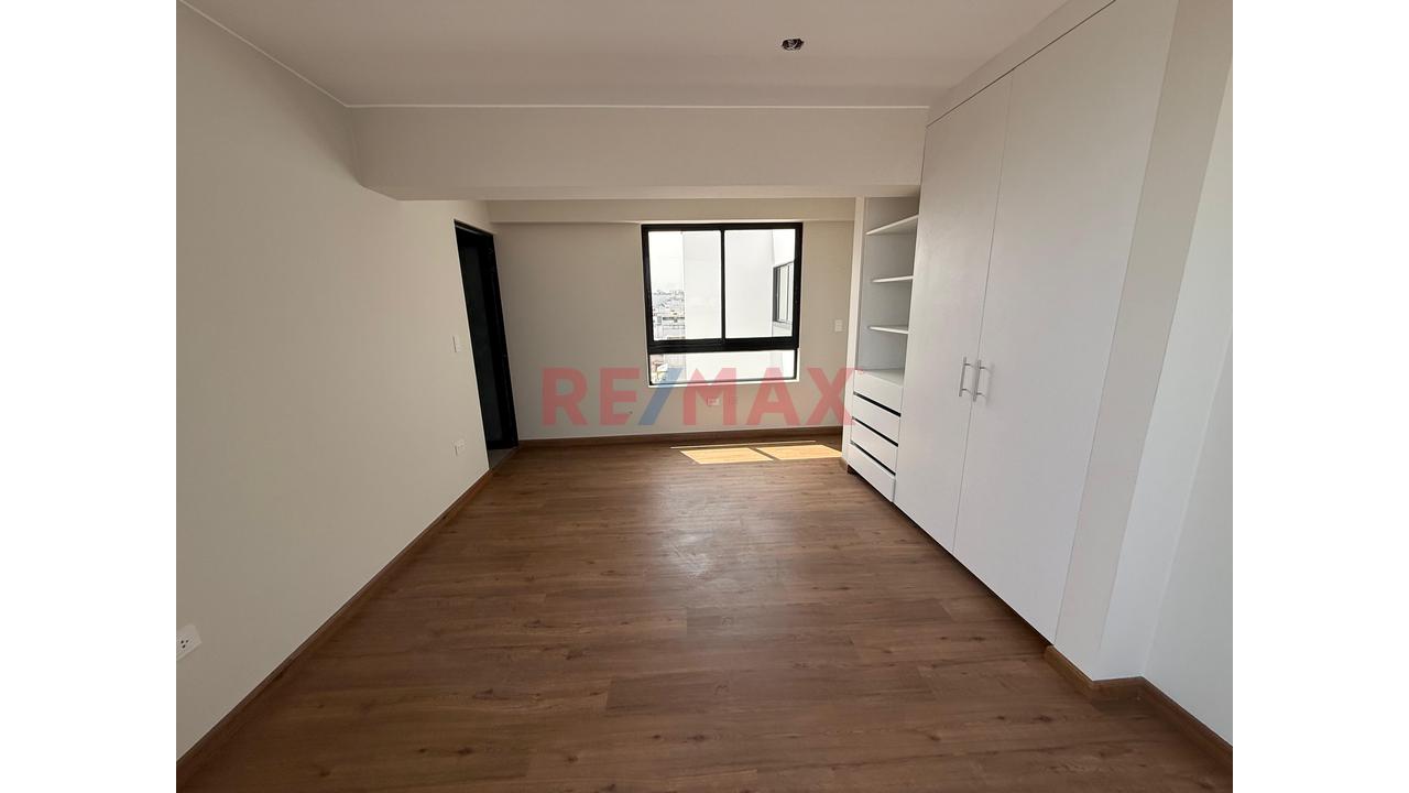 Vendo Moderno Departamento Duplex De 142M² En Surco — foto 4