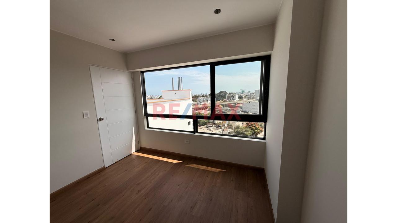 Vendo Moderno Departamento Duplex De 142M² En Surco — foto 7