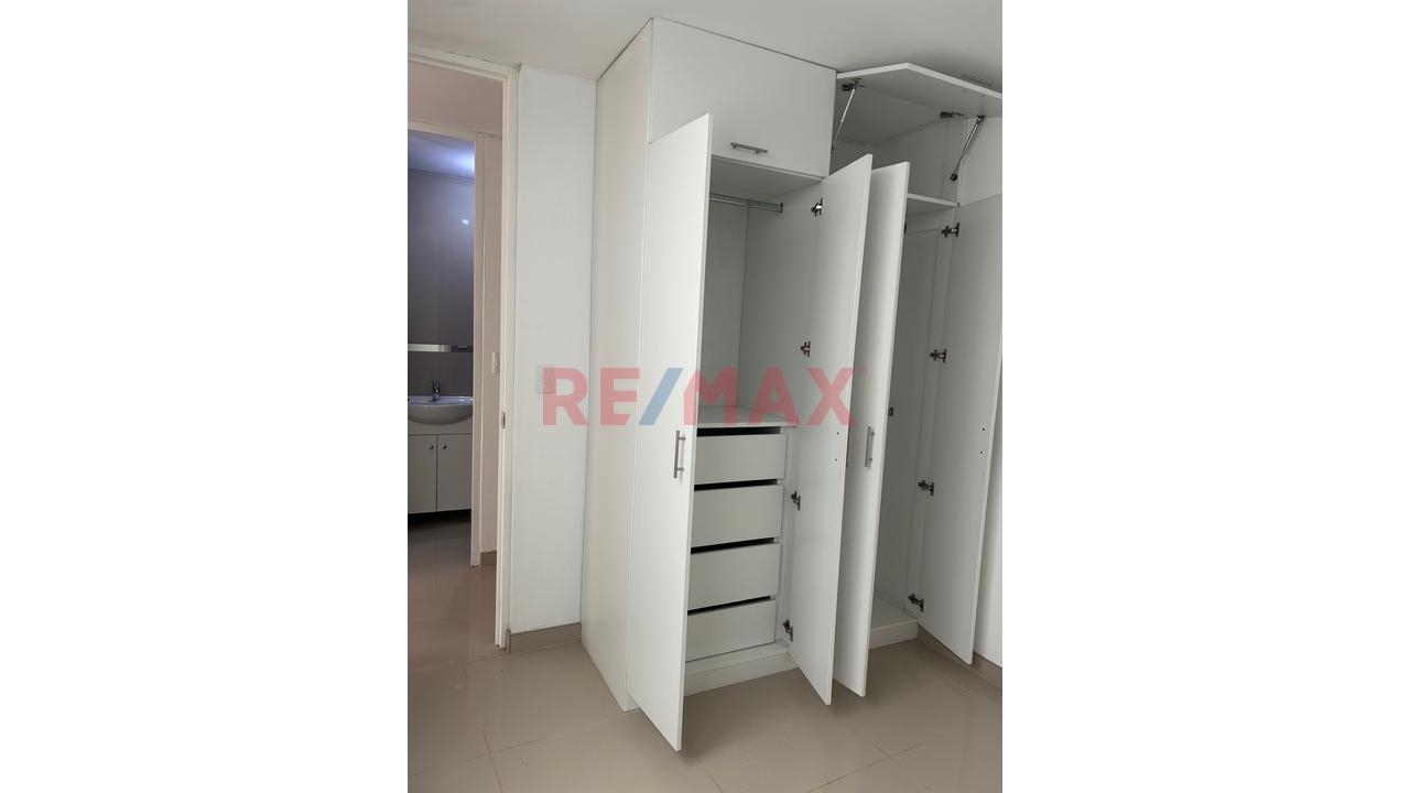 Estreno Venta De Departamento En Punta Negra - 2